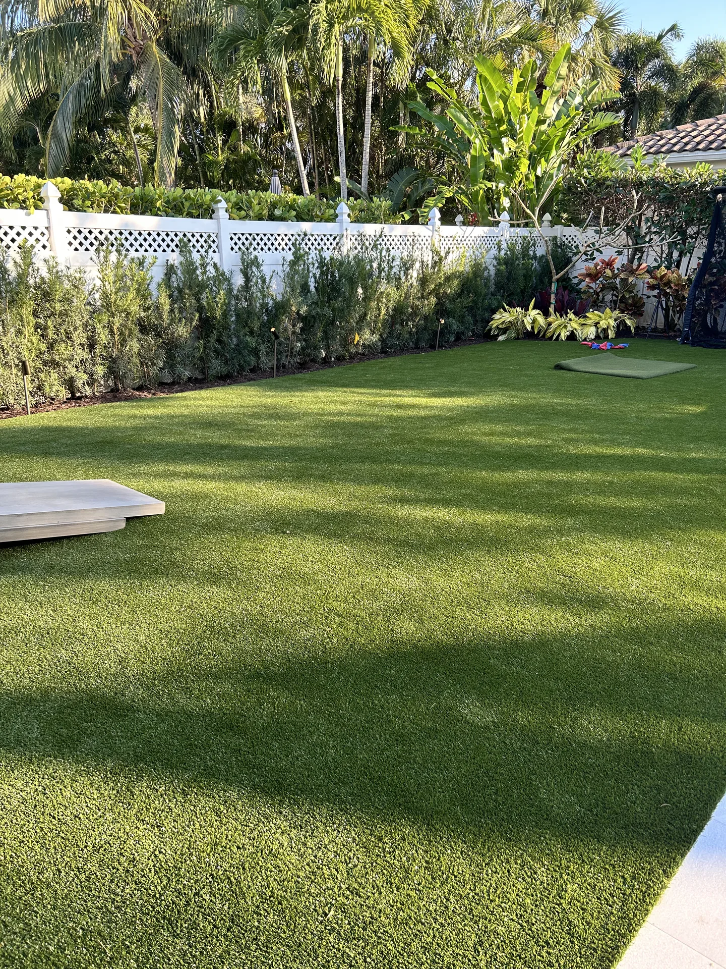 Custom putting green